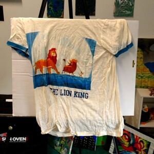 Lion King t-shirt 